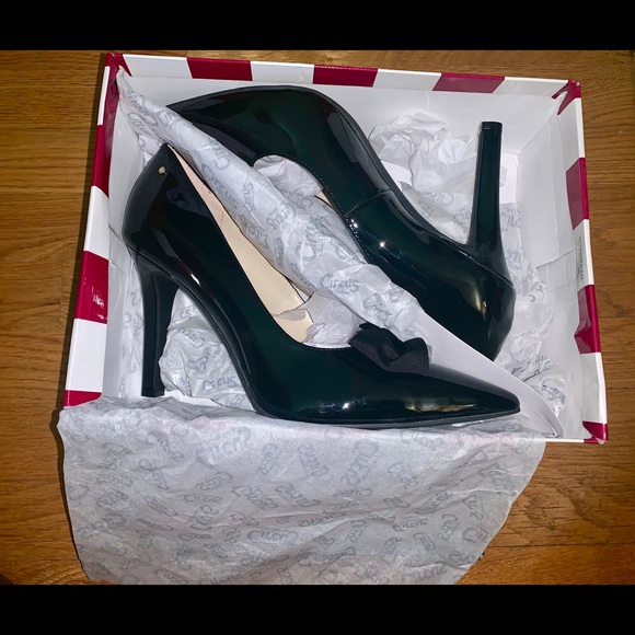 Sam Edelman pointed toe black pumps - Picture 6 of 8